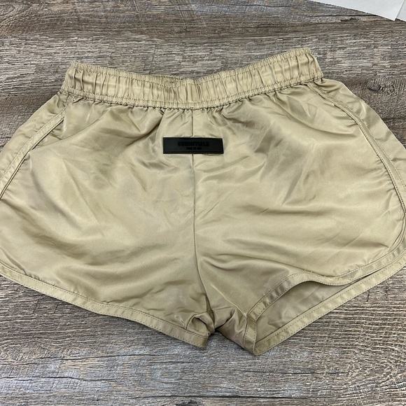 Fear Of God Essentials Running Shorts -Oak Size Small - Picture 1 of 9